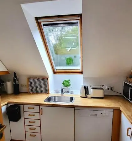 Am Mit Garten * شترالسوند