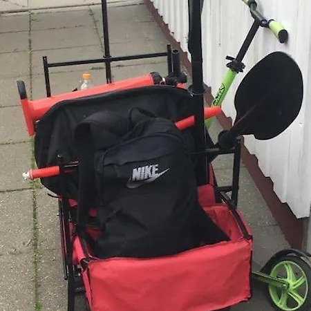 Am Mit Garten * 施特拉尔松德