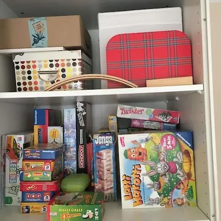 Am Mit Garten شترالسوند