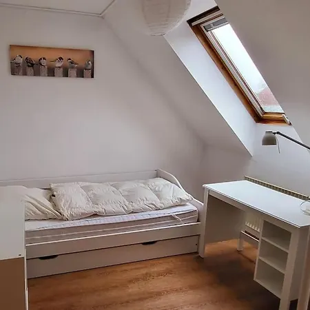 Apartment Am Mit Garten